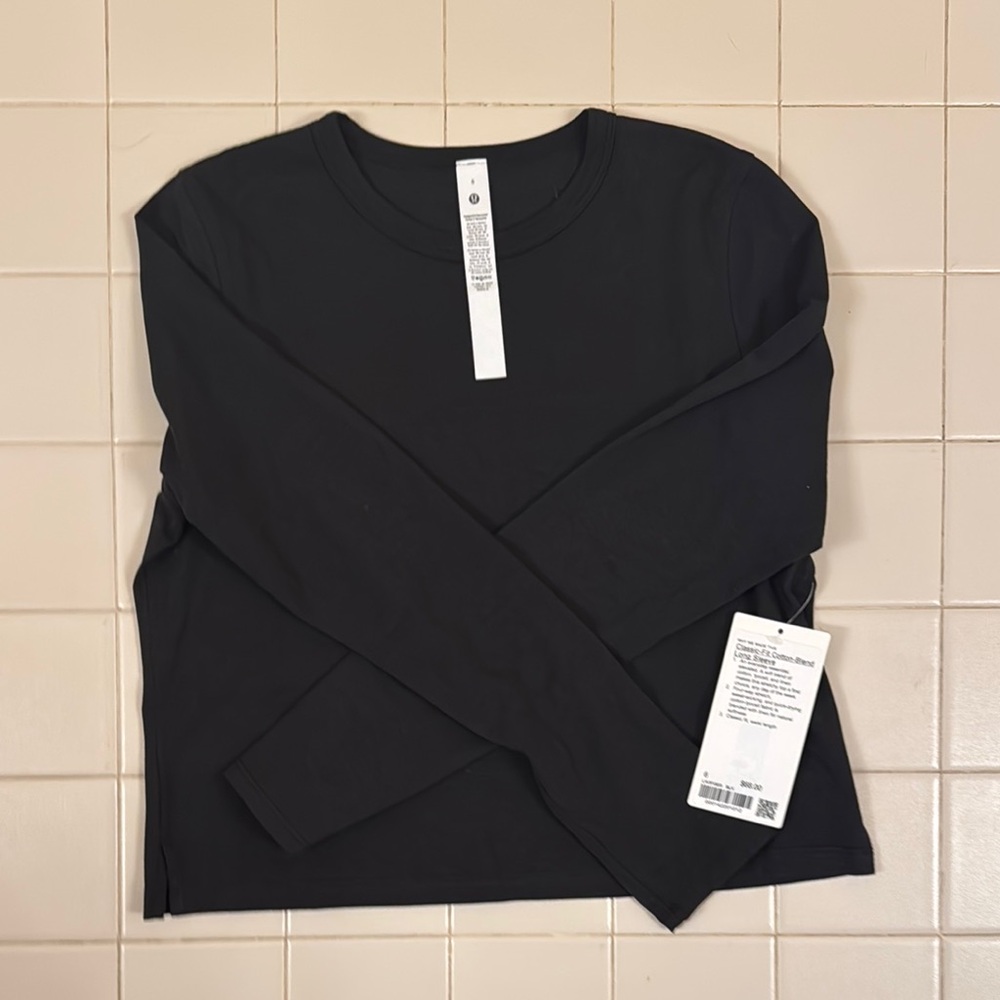 Lululemon Black Long Sleeve Top